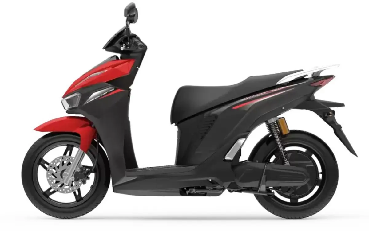 VinFast has patented its Viper electric scooter and a new electric motorcycle in India.